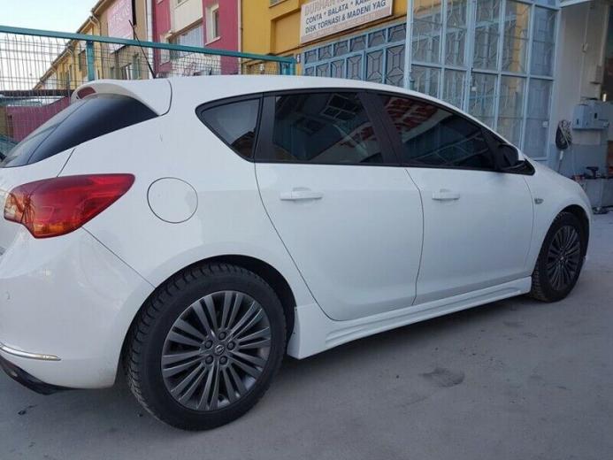 MINIGONNE LATERALI OPEL ASTRA J 5 PORTE LOOK SPORTIVO SOTTO PORTA ABS TUNING ..-