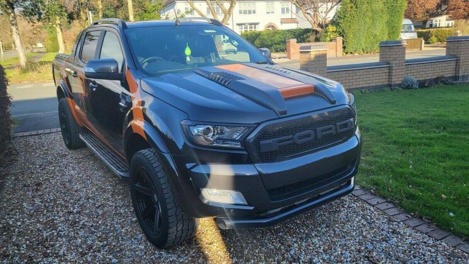 TOMA DE AIRE DEL CAP&Oacute; APTO PARA FORD RANGER T6 T7 T8 2015-2022 LOOK WILDTRACK NE