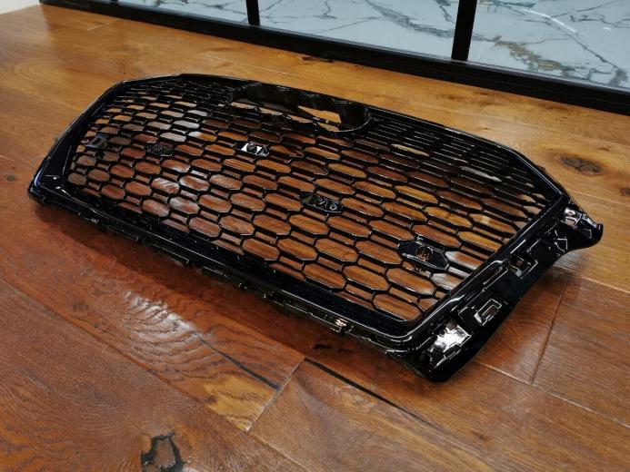 ROTTA GRIGLIA ADATTA PER AUDI A3 8V 2017-2020 LOOK RS3 LOOK NERO LUCIDA ROTTA