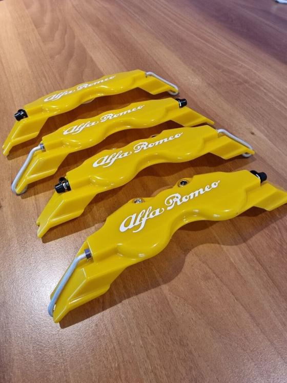 ALFA ROMEO GIULIETTA COVER COPRI PINZE FRENI ROSSO NERO GIALLO BLU BLACK CORSIV