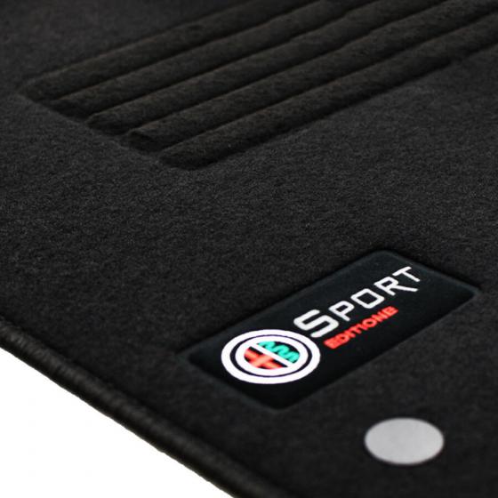 ALFA ROMEO GIULIETTA 940 2013+ SET TAPPETINI IN MOQUETTE DI ALTA QUALITA  SPECIFICO